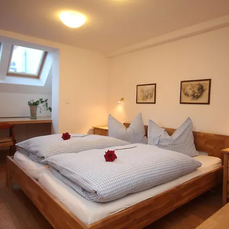 Apartment Near The Hahnenkamm Cable Car *