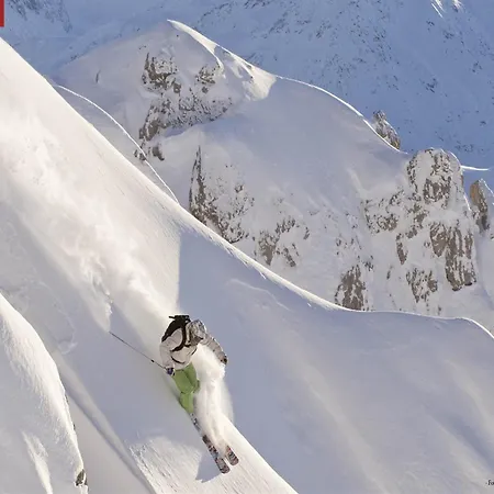 In Near Slopes * קיצביהל