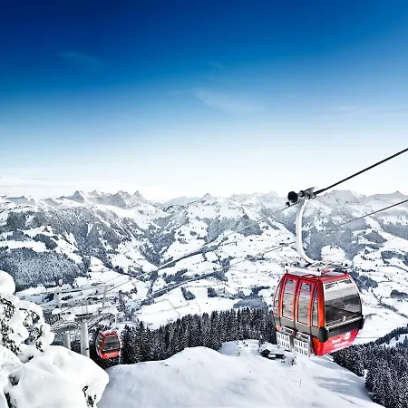 Near The Hahnenkamm Cable Car Apartment *