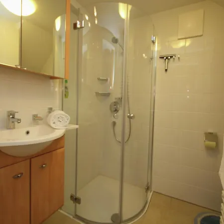 In Near Slopes Apartment